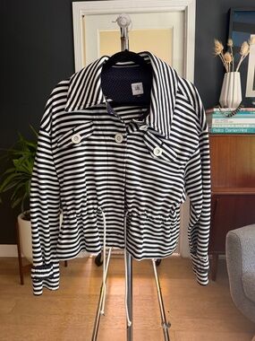 cabi Clothing Navy & White Striped Cropped Utility Jacket